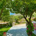 Case de vacanță Thalia's Place