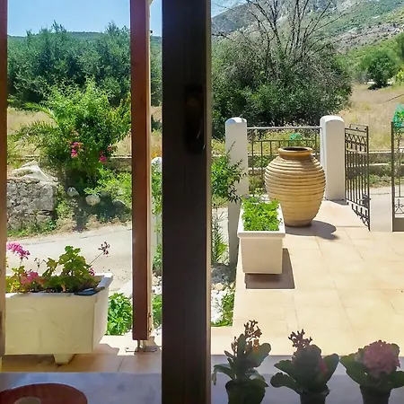 Thalia's Place * Katelios