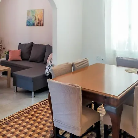 Thalia's Place Katelios