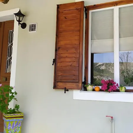 Thalia's Place Katelios