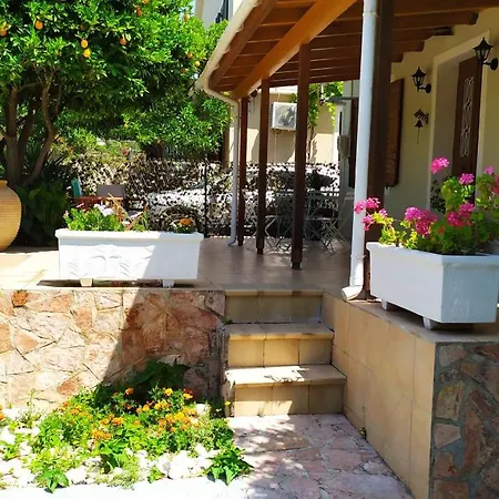 Thalia's Place Сasa de vacaciones